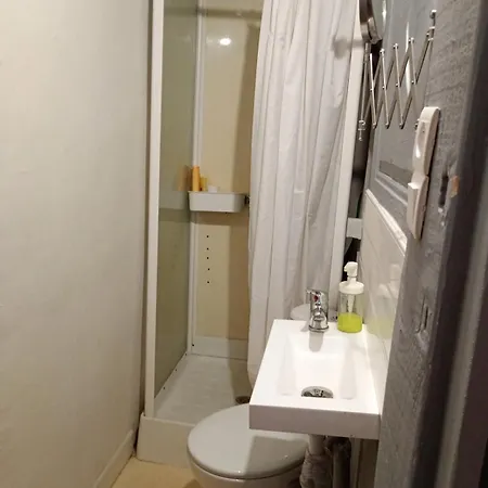 Allium - Center - Free Parking - Self-check-in Apartment *